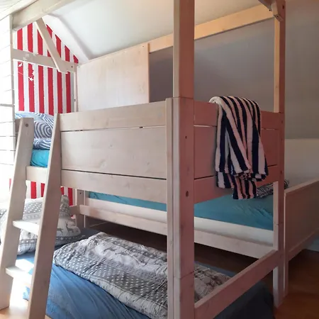 & Boat Apartment